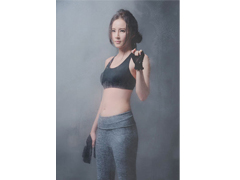 傅穎拍攝一組運動主題大片 展現出硬朗性感一面圖片